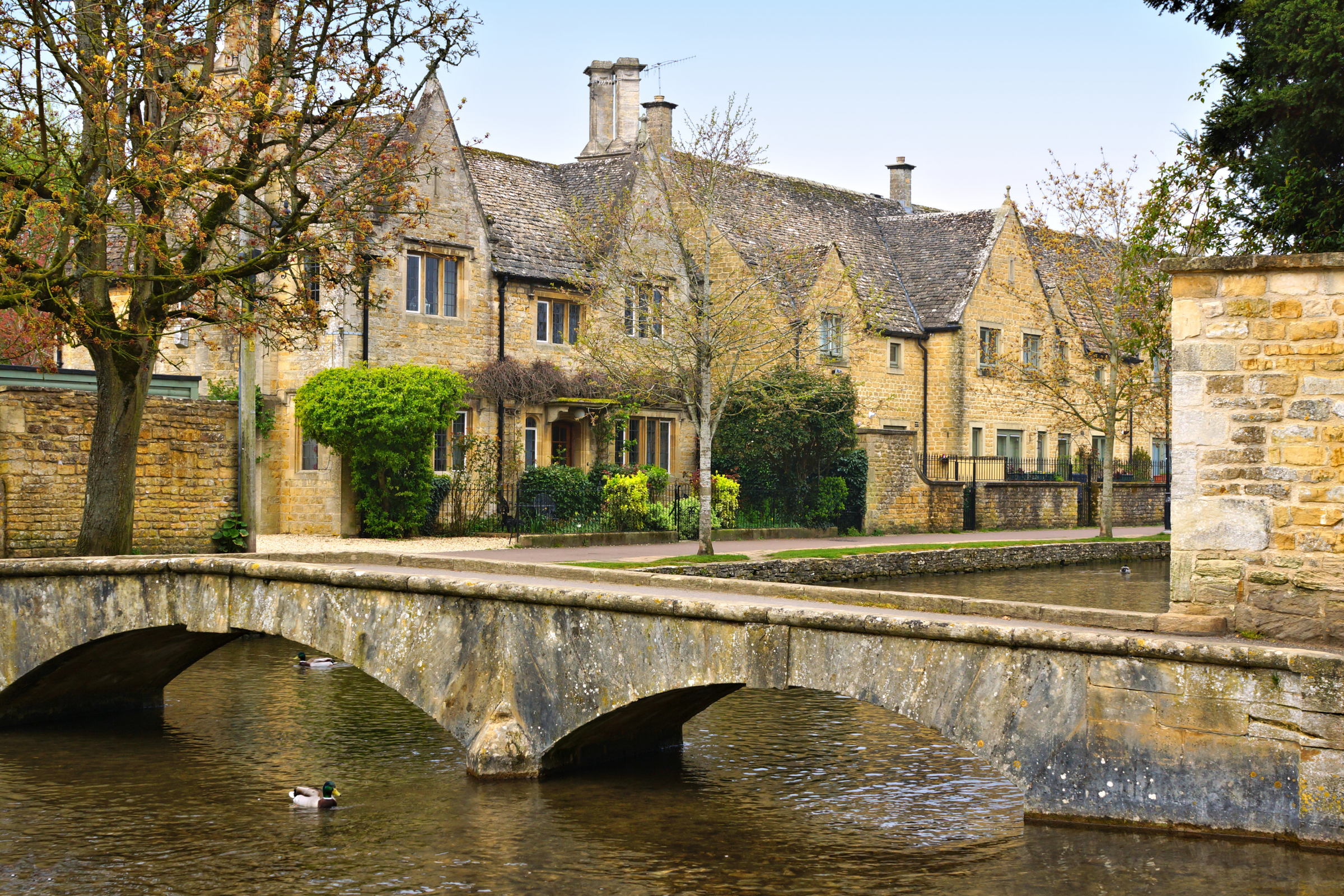 Bourton-On-The-Water[1].webp